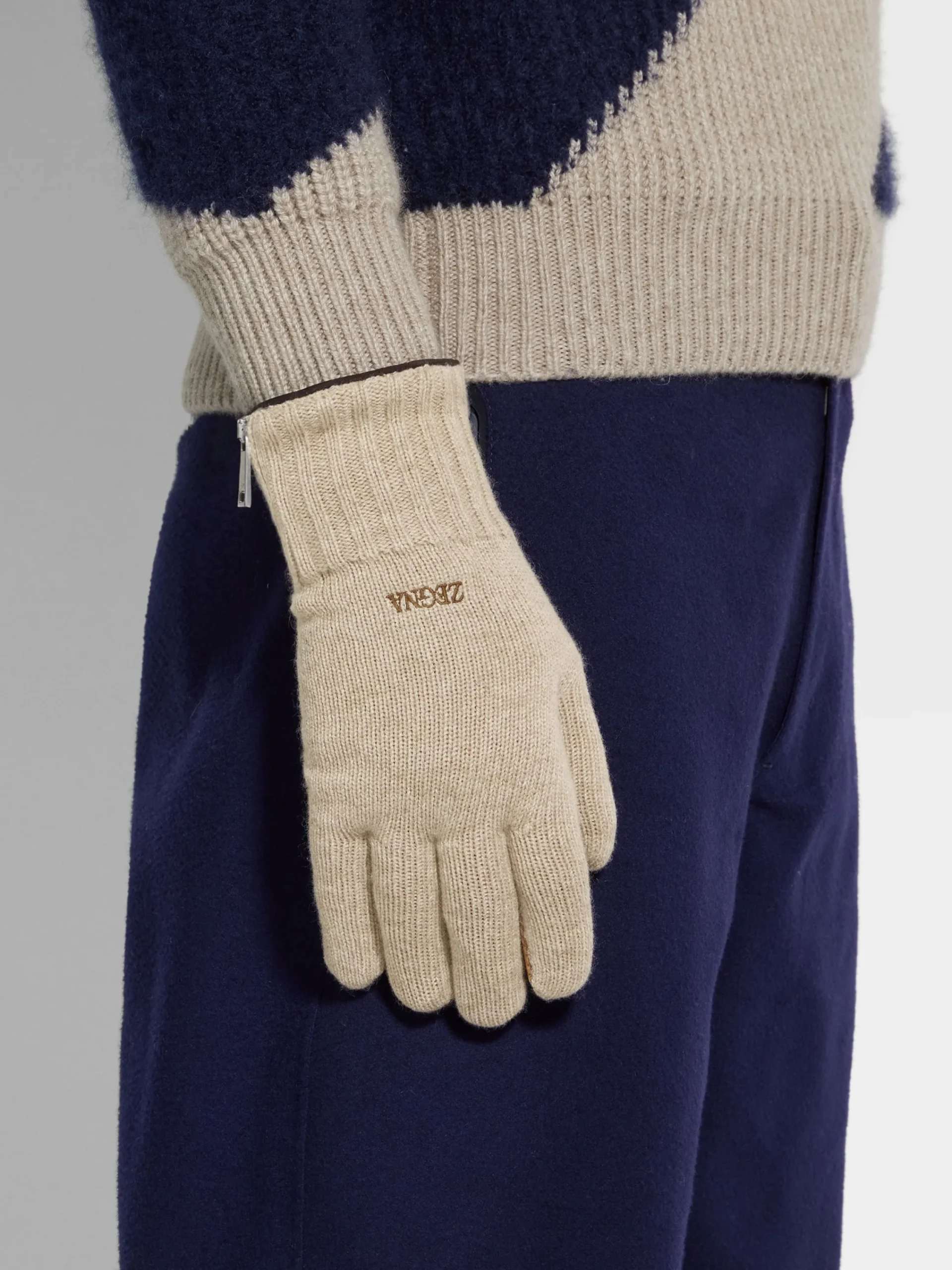 Travel In Style|Soft Accessories>ZEGNA Oasi Cashmere Gloves Beige