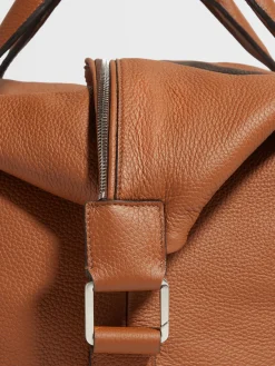 Resort Essentials|Travel In Style><noscript><img width=