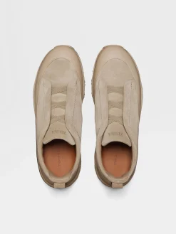 Travel In Style|Sneakers><noscript><img width=
