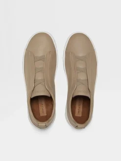 Travel In Style|Sneakers><noscript><img width=