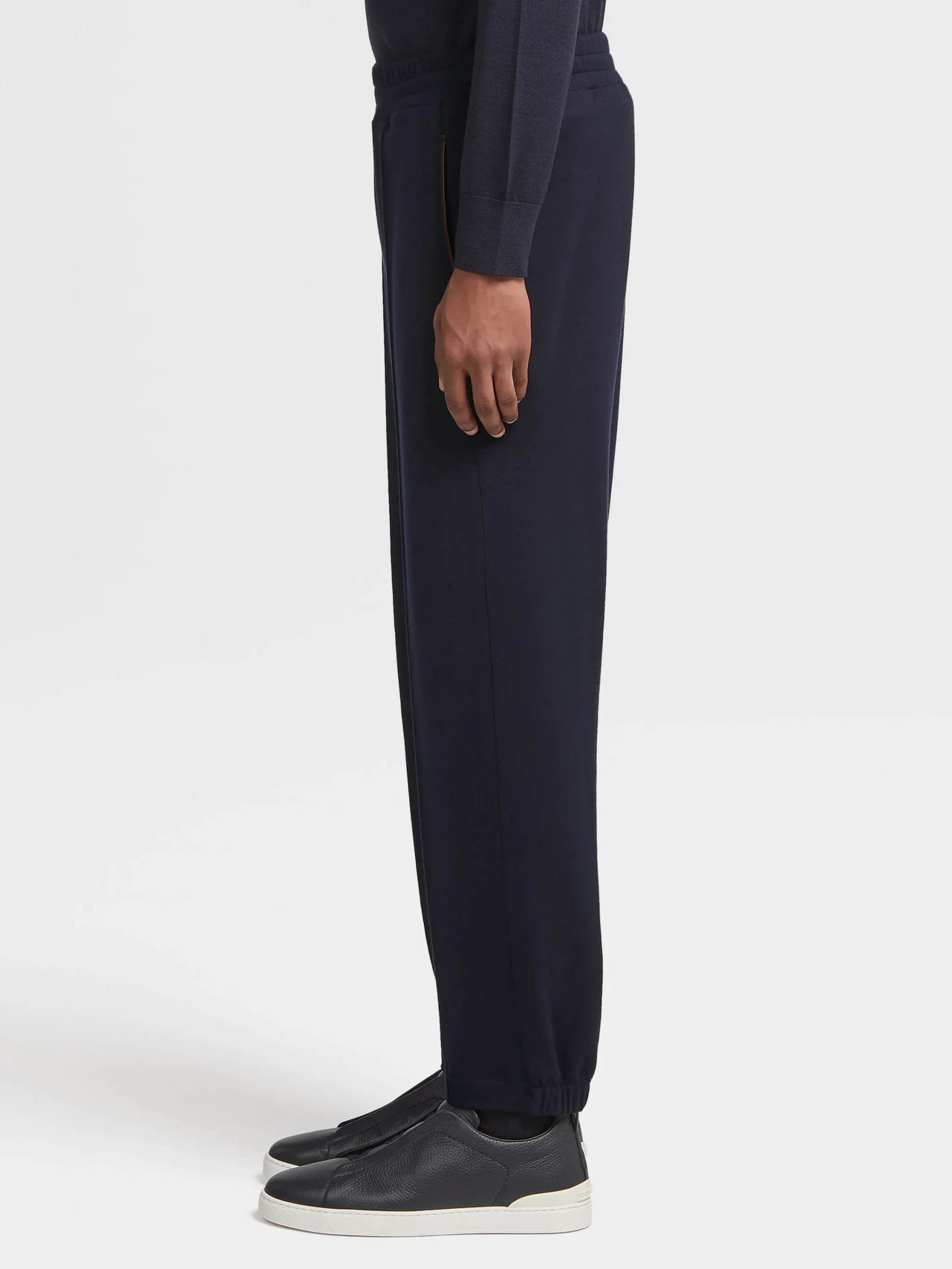 Joggers And Sweatshirts|Pants>ZEGNA Navy Blue 12milmil12 Jogger Pants NavyBlue