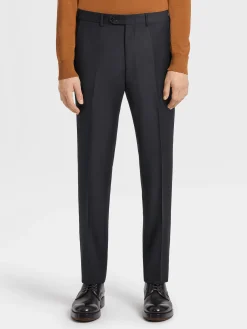 Suits><noscript><img width=