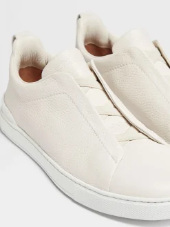Resort Essentials|Sneakers><noscript><img width=